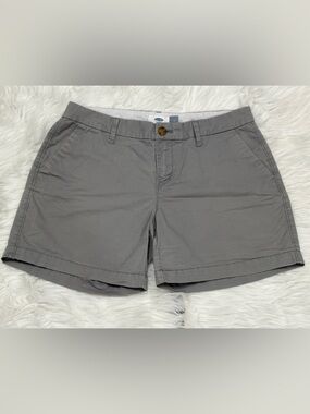 Old Navy Gray Women’s Casual Shorts Size 2